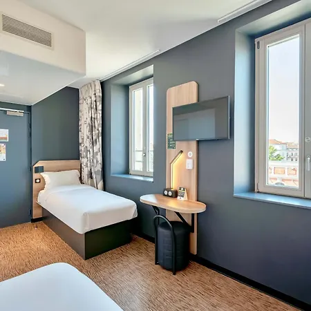 Hotel Centre Gare 3*